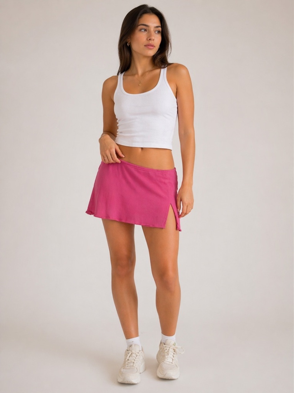 Sundeh Aritzia Pink Mini Skirt with front Slit size 2